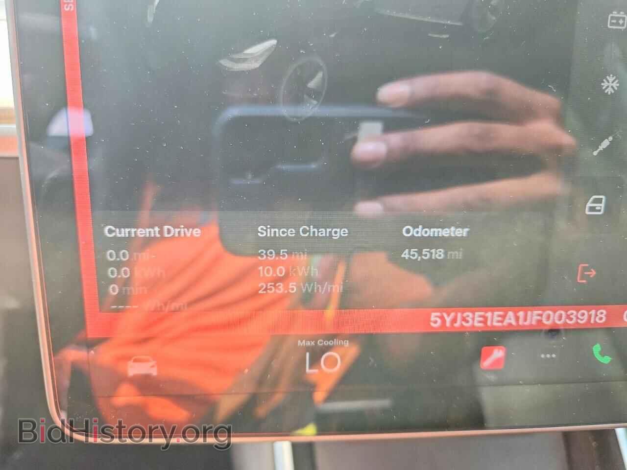 2018 TESLA MODEL 3 - VIN: 5YJ3E1EA1JF003918 - Photo 9