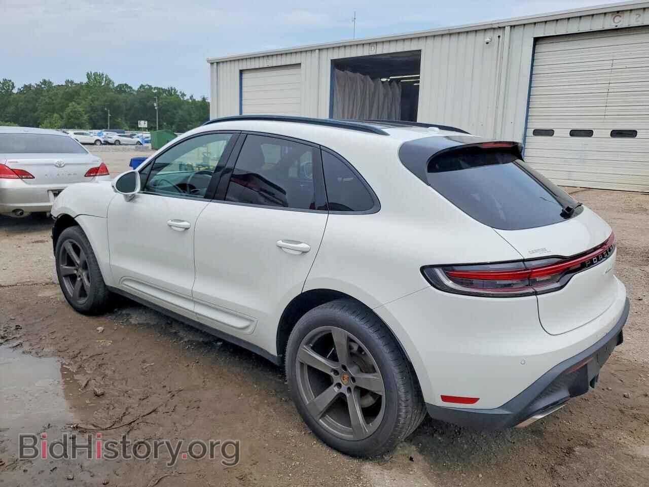 2023 PORSCHE MACAN - VIN: WP1AA2A52PLB06903 - Photo 2