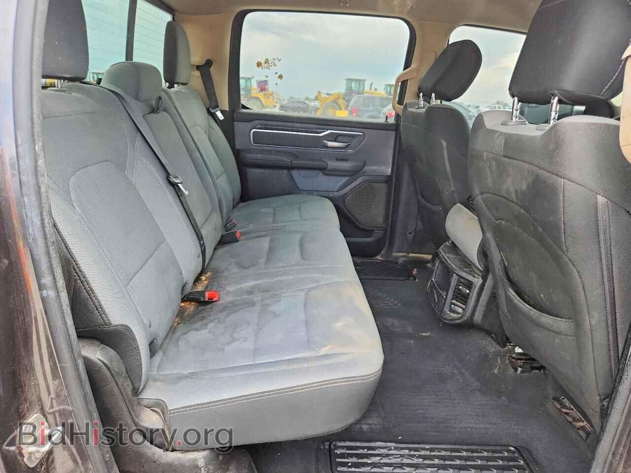 2019 RAM 1500 - VIN: 1C6SRFMT5KN799082 - Фото 11