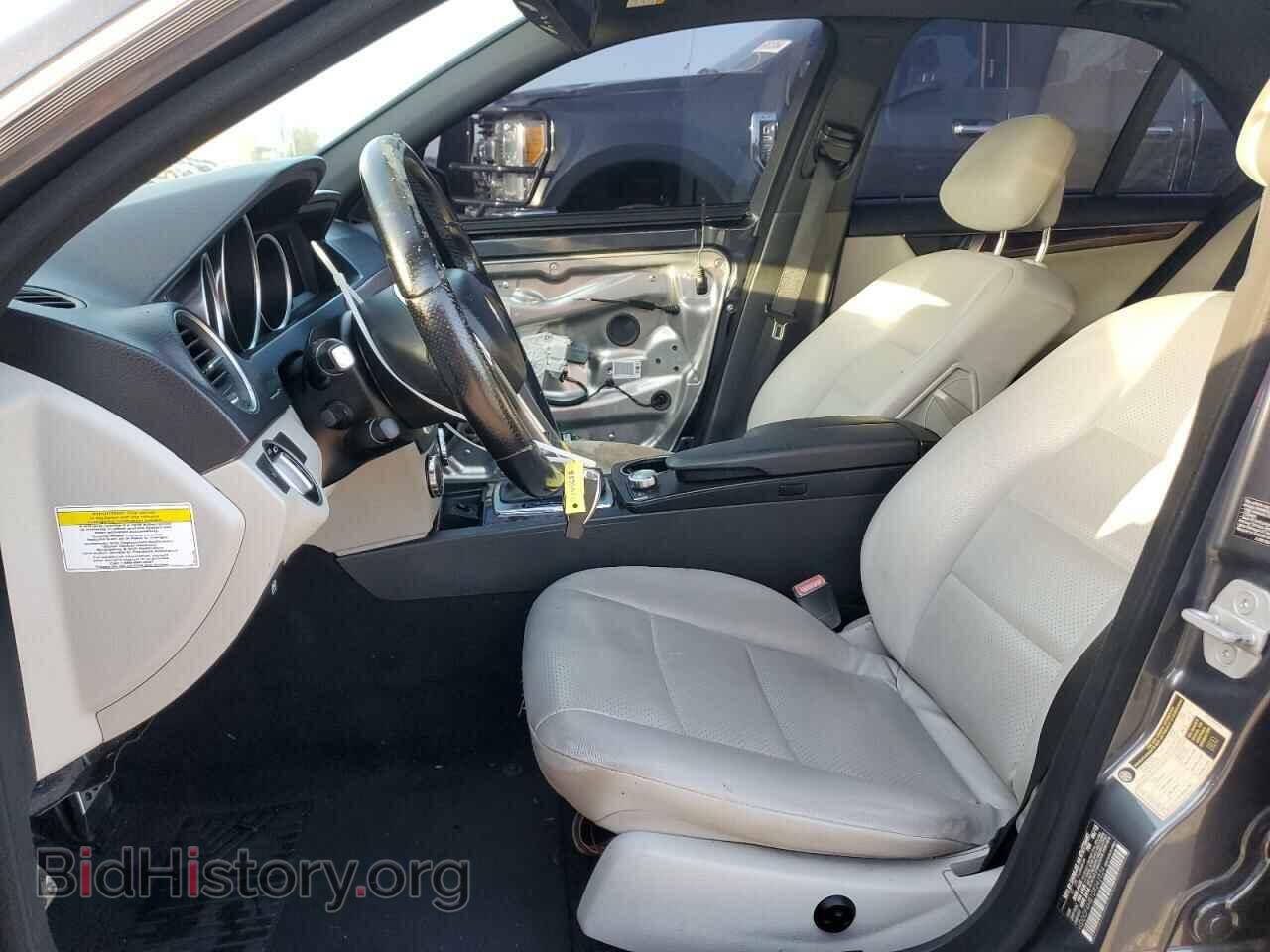 2013 MERCEDES-BENZ C-CLASS - VIN: WDDGF4HB1DR242524 - Фото 7