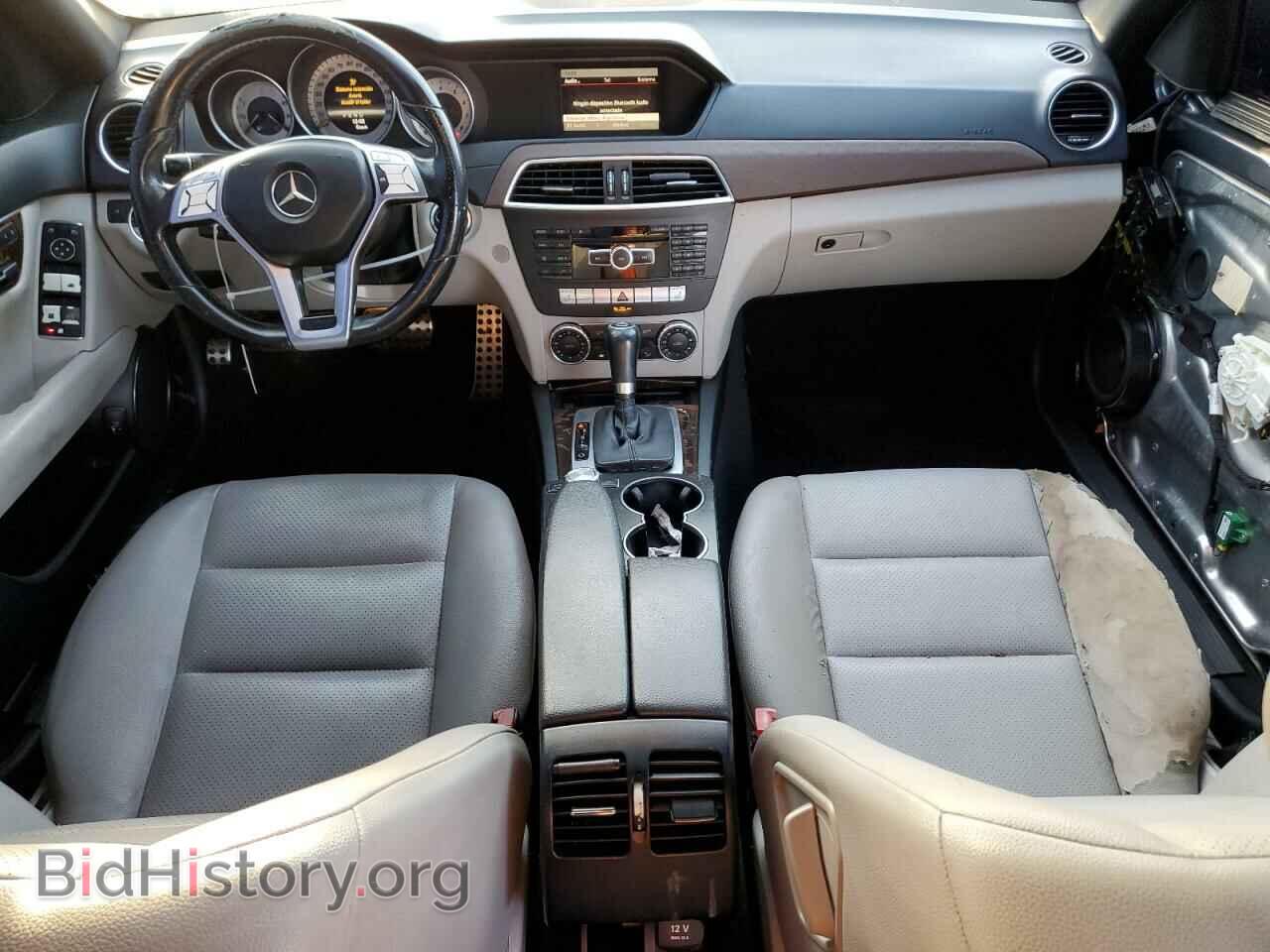 2013 MERCEDES-BENZ C-CLASS - VIN: WDDGF4HB1DR242524 - Фото 8