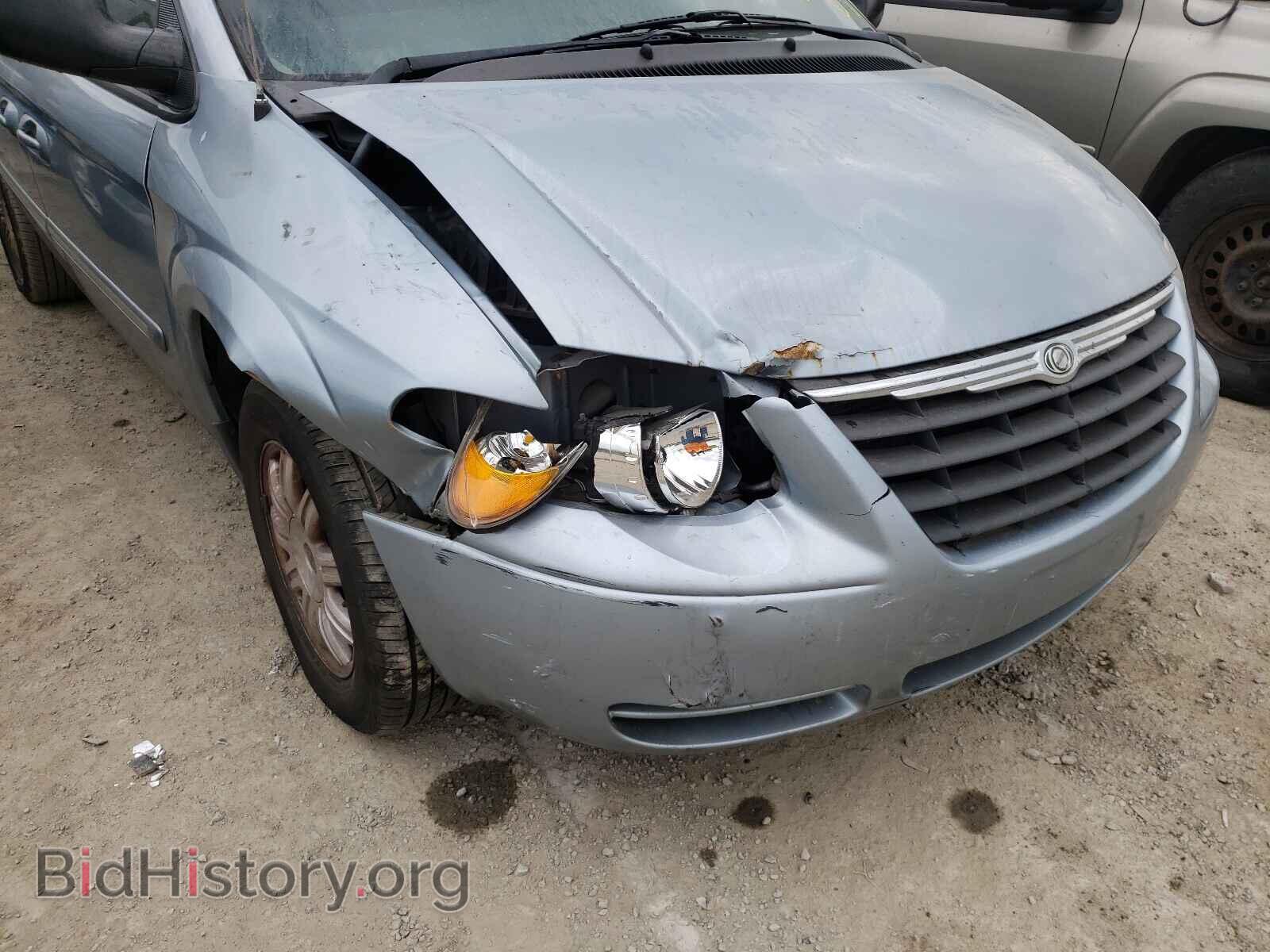 2006 CHRYSLER MINIVAN - VIN: 2A4GP54L36R844277 - Фото 9