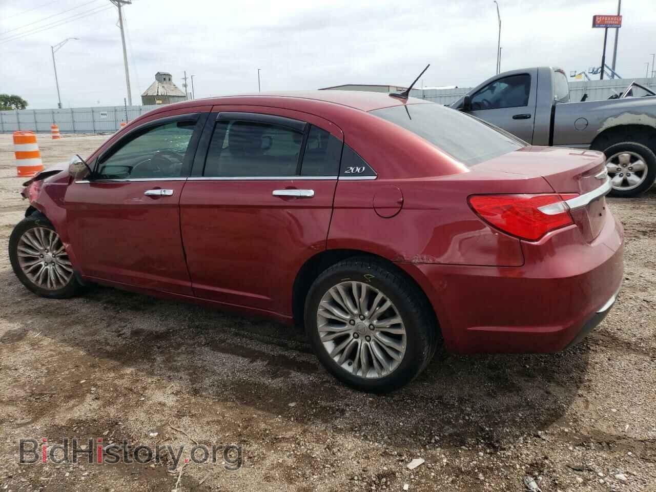 2012 CHRYSLER 200 - VIN: 1C3CCBCB0CN106425 - Фото 2