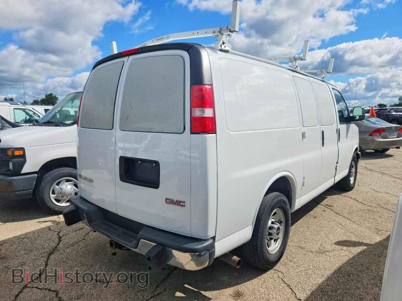 2017 GMC SAVANA - VIN: 1GTW7AFF4H1913907 - Photo 3