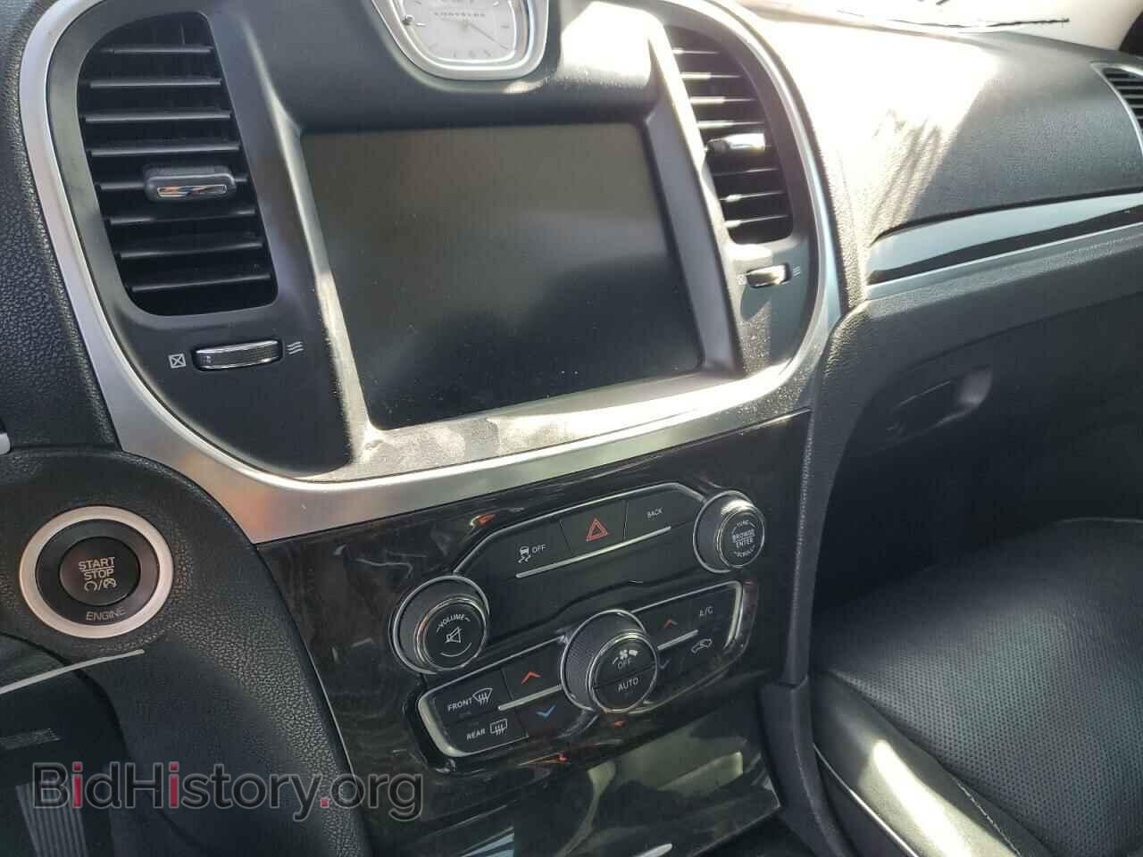 2016 CHRYSLER 300 - VIN: 2C3CCAEGXGH190366 - Photo 9