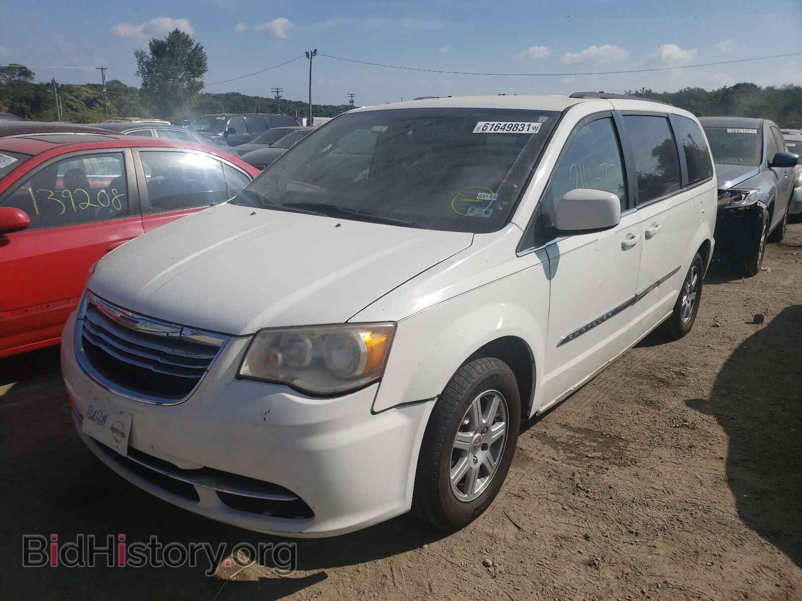 2011 CHRYSLER MINIVAN - VIN: 2A4RR5DG8BR735247 - Фото 2