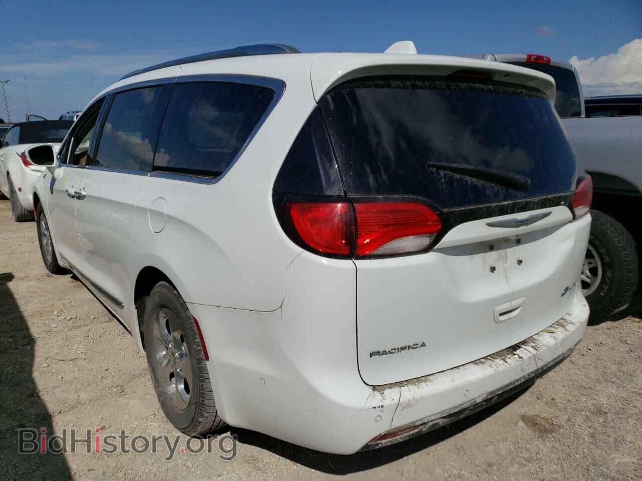 2018 CHRYSLER PACIFICA - VIN: 2C4RC1N72JR172838 - Фото 3