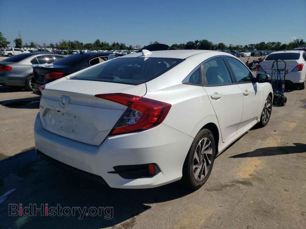 2017 HONDA CIVIC - VIN: 2HGFC2F73HH564395 - Фото 4