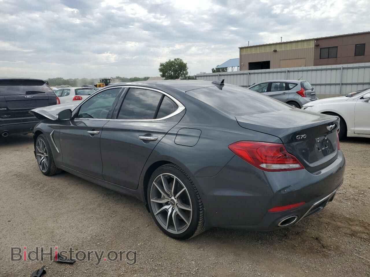 2019 GENESIS G70 - VIN: KMTG34LE3KU015643 - Фото 2