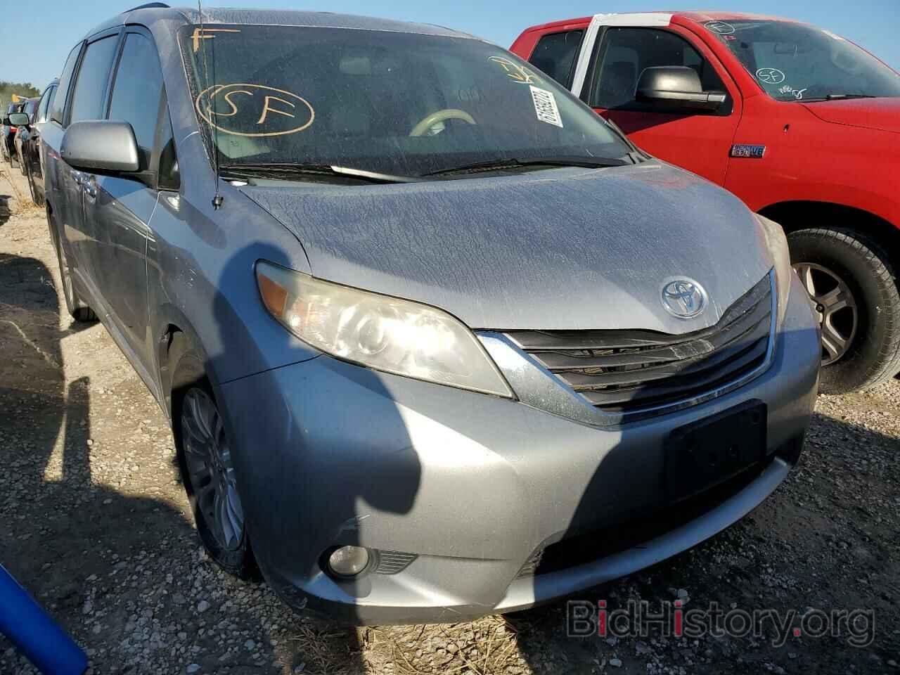 Photo 5TDYK3DC2CS178383 - TOYOTA SIENNA 2012