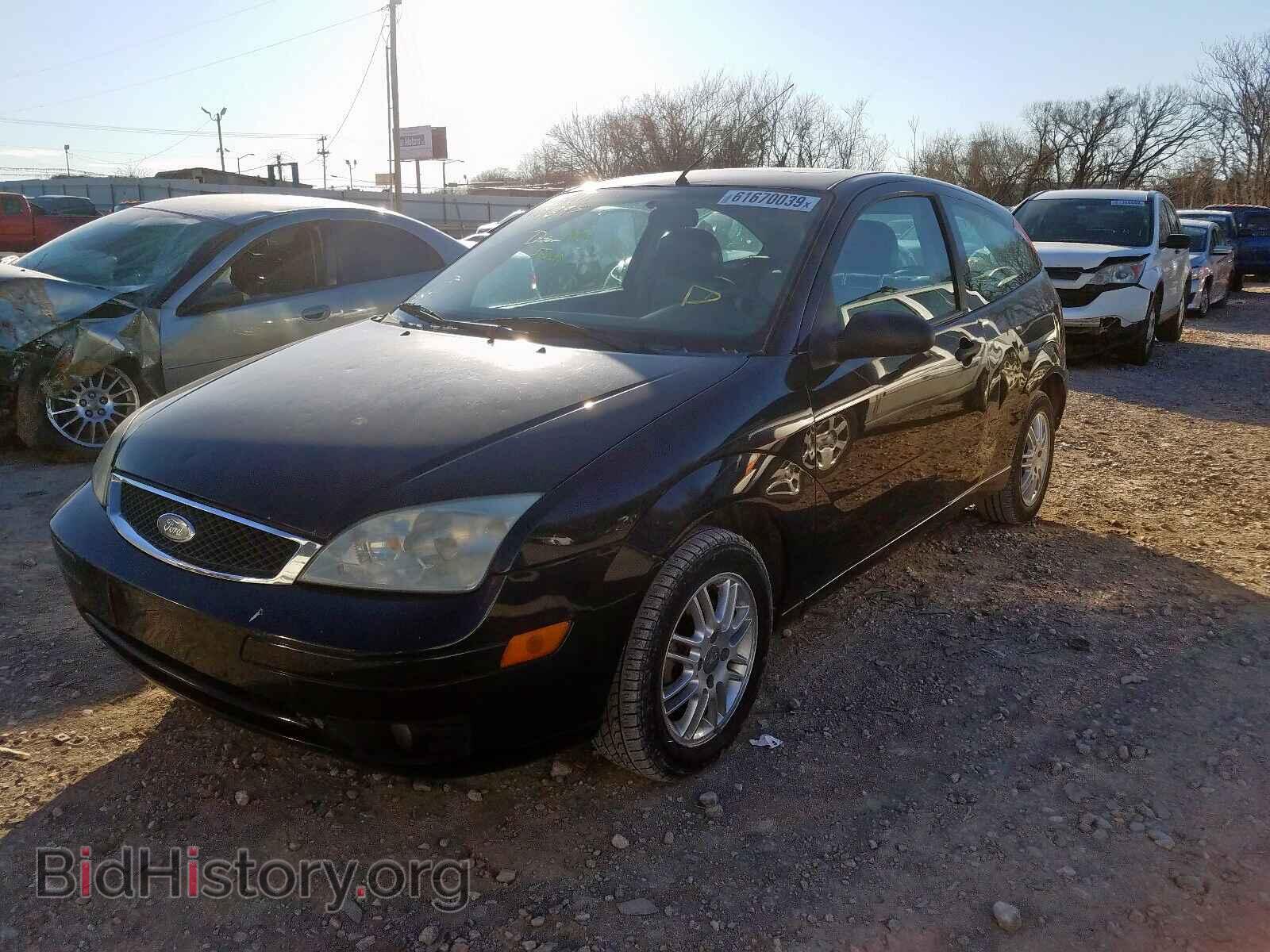 2007 FORD FOCUS - VIN: 1FAFP31N37W191895 - Фото 2