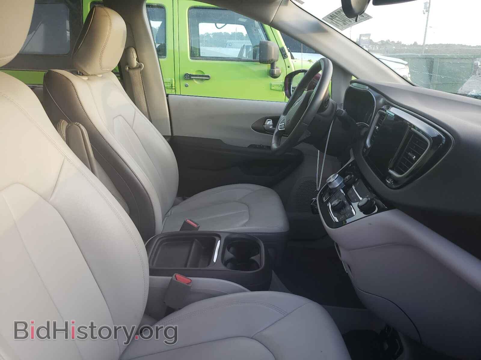 2017 CHRYSLER PACIFICA - VIN: 2C4RC1BGXHR542089 - Фото 5