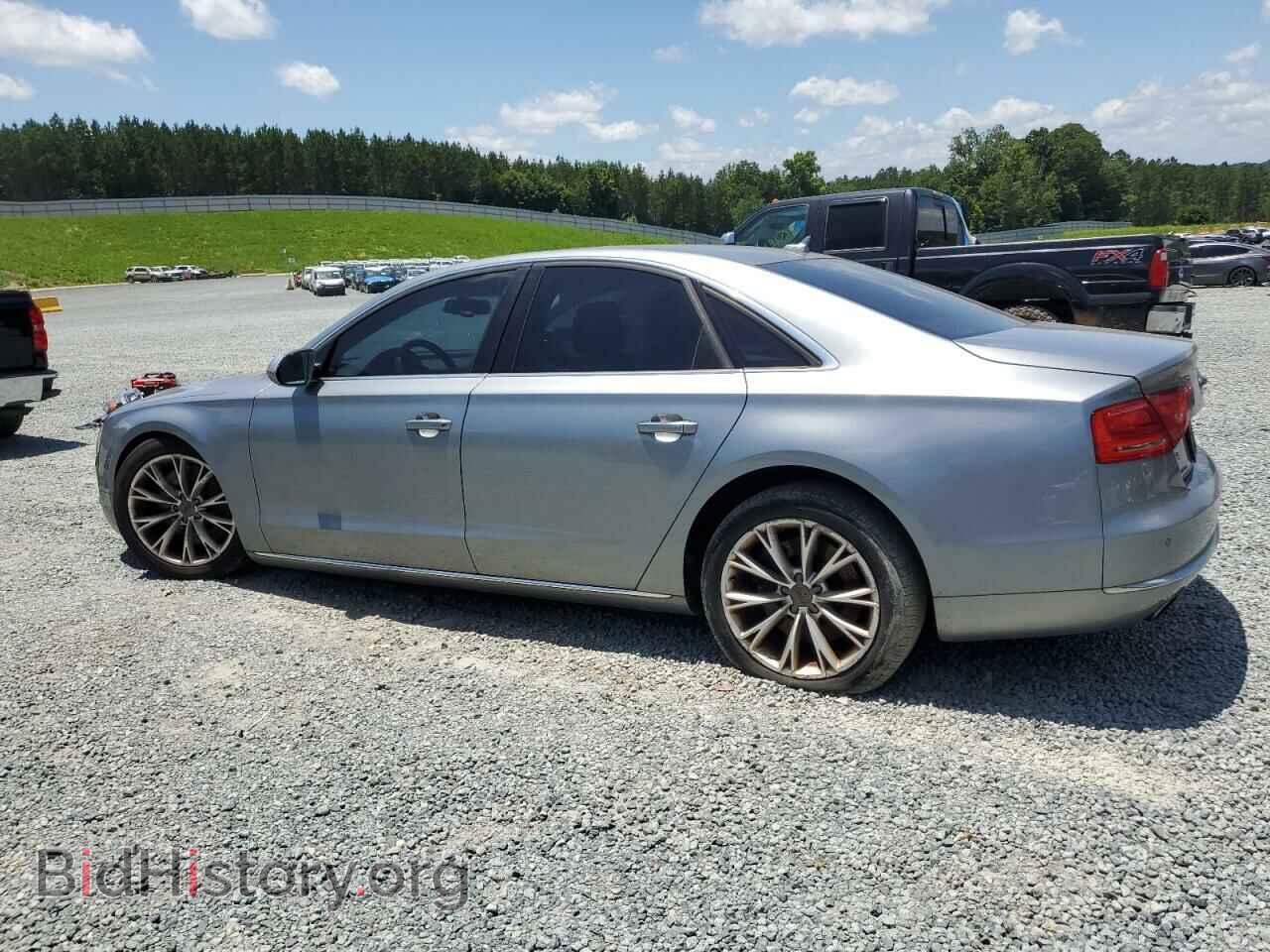 2011 AUDI A8 - VIN: WAUAVAFD0BN015607 - Photo 2