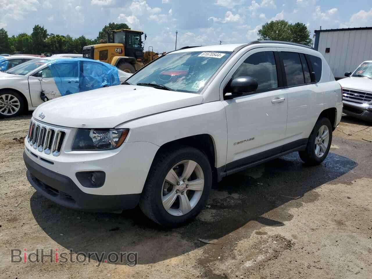Фотография 1C4NJCBB8FD373002 - JEEP COMPASS 2015