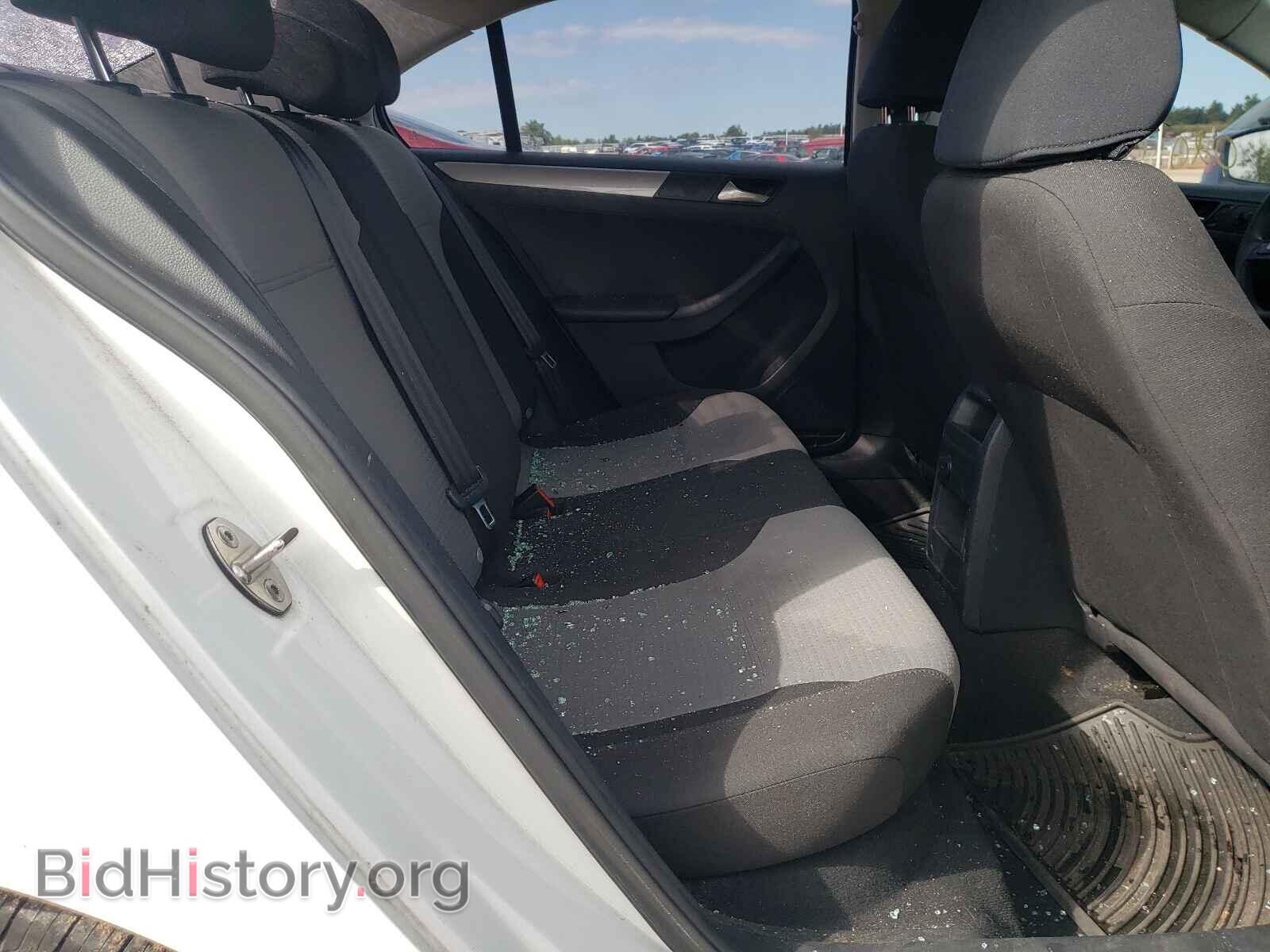 2017 VOLKSWAGEN JETTA - VIN: 3VW2B7AJ3HM250583 - Фото 6