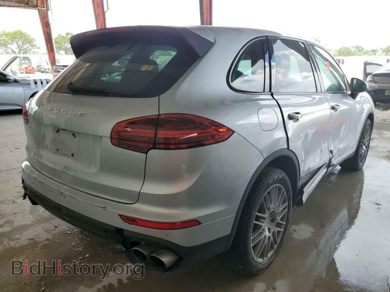 2017 PORSCHE CAYENNE - VIN: WP1AE2A23HLA68268 - Фото 4