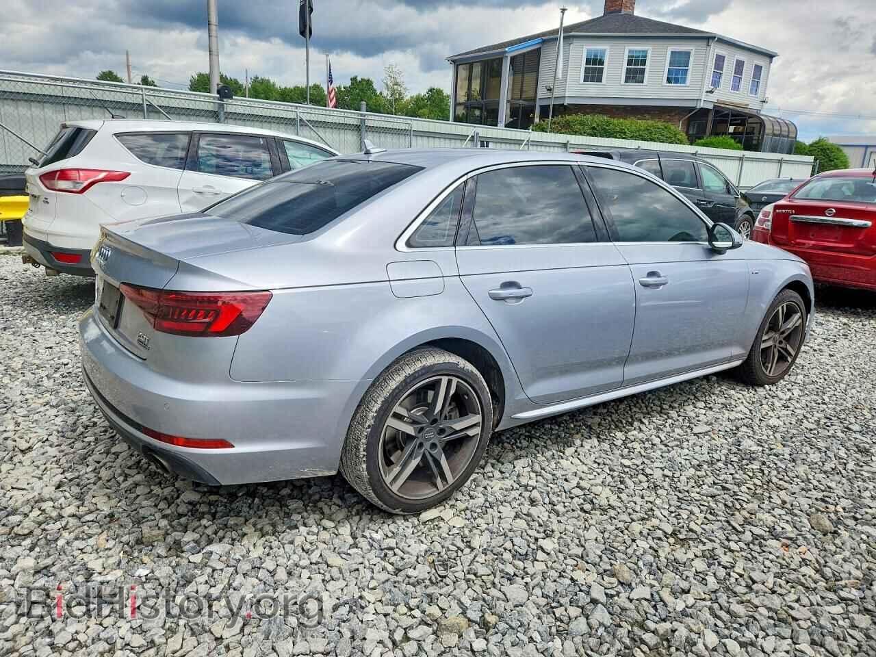 2018 AUDI A4 - VIN: WAUENAF46JA076080 - Photo 3