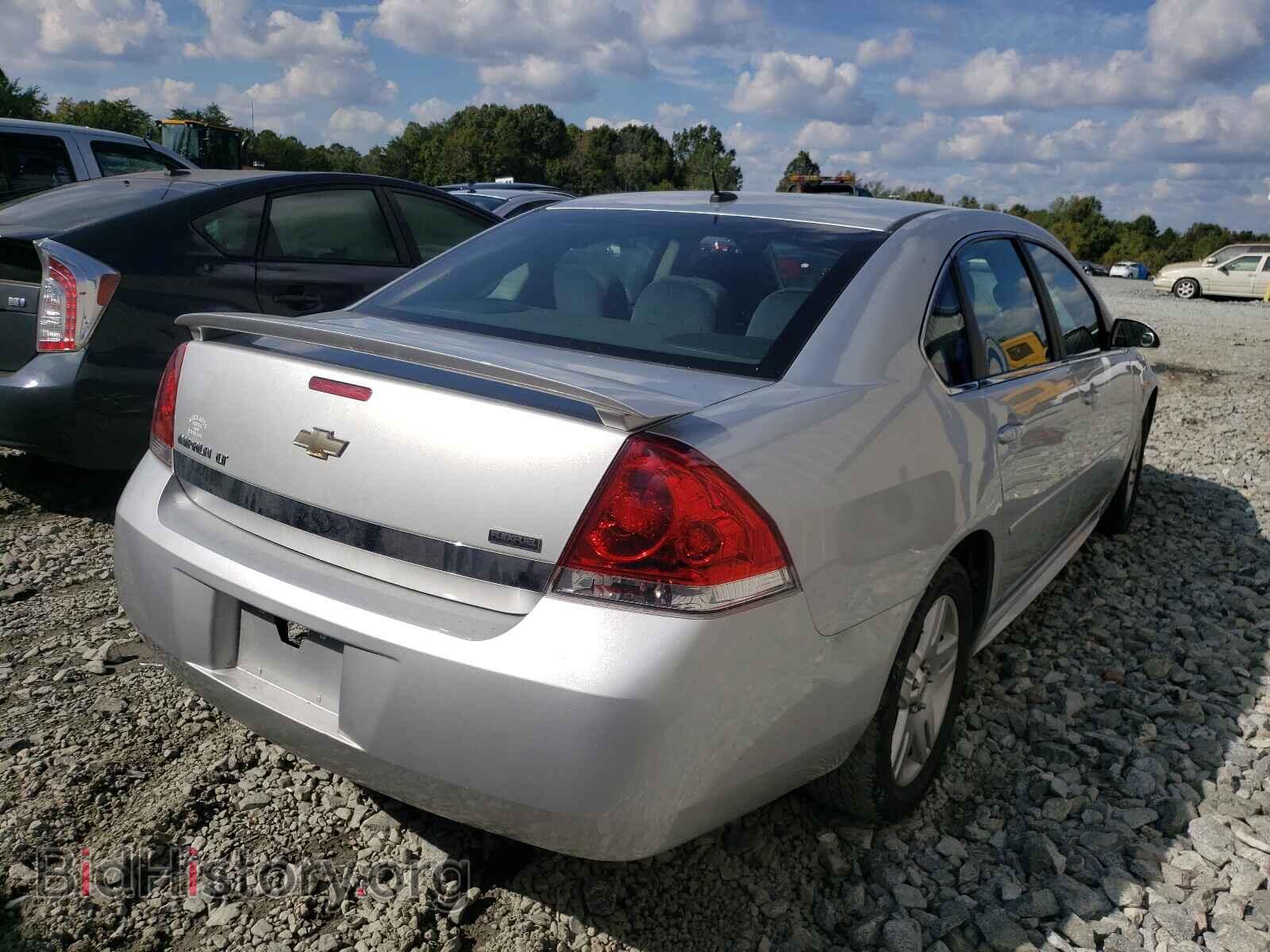 2011 CHEVROLET IMPALA - VIN: 2G1WB5EK8B1327533 - Фото 4