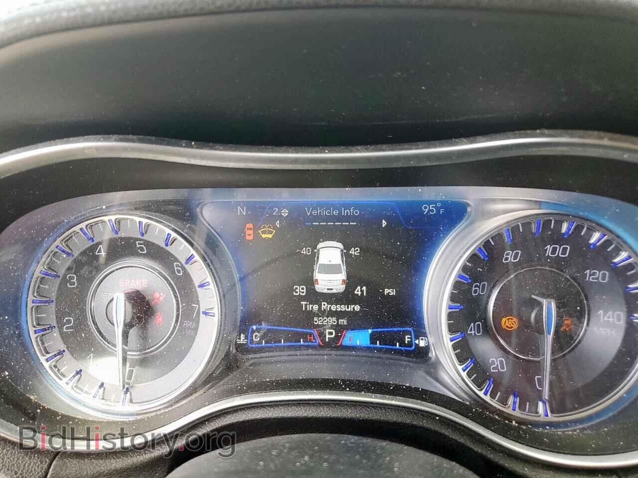 2020 CHRYSLER 300 - VIN: 2C3CCAAG7LH201257 - Фото 9