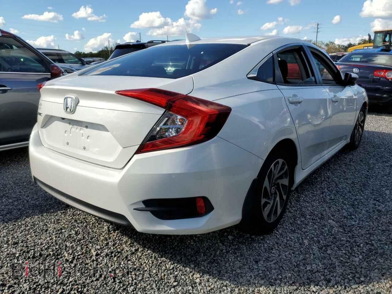 2017 HONDA CIVIC - VIN: 19XFC2F77HE018242 - Фото 4