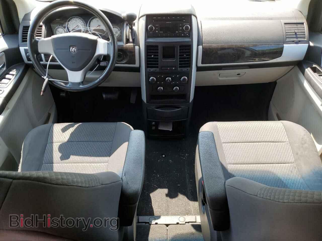 2010 DODGE CARAVAN - VIN: 2D4RN5D15AR369116 - Фото 8