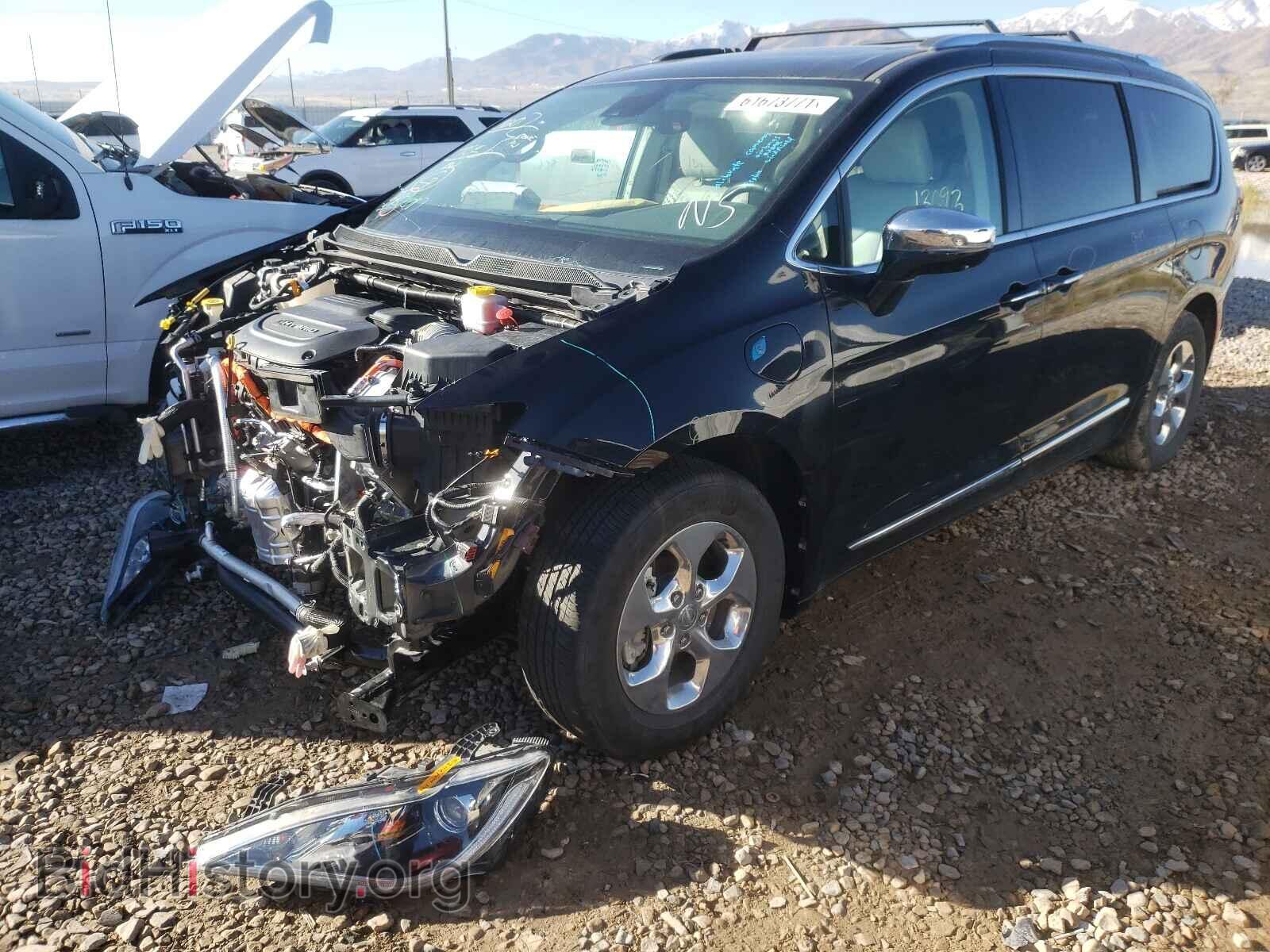 2018 CHRYSLER PACIFICA - VIN: 2C4RC1N74JR359191 - Фото 2
