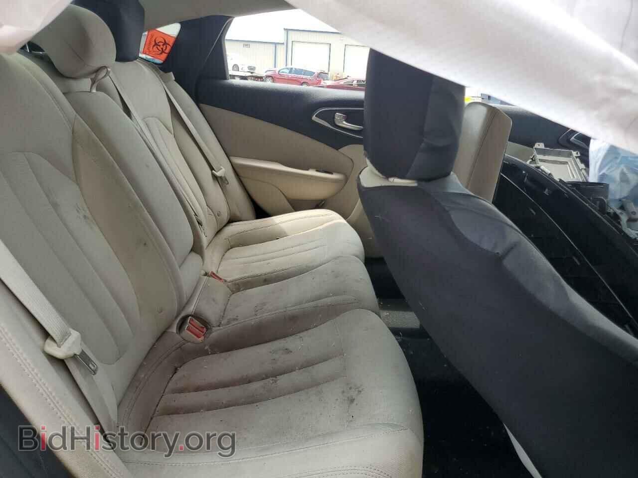 2016 CHRYSLER 200 - VIN: 1C3CCCAB6GN151352 - Фото 10