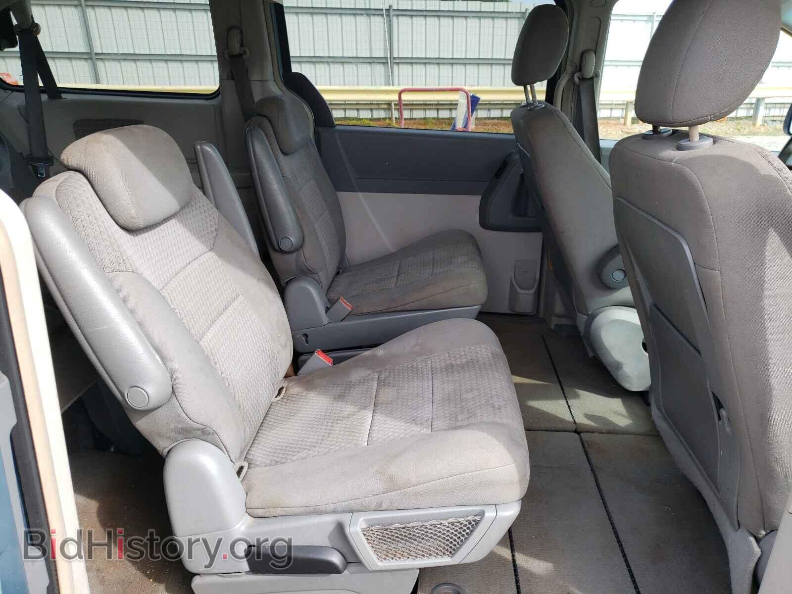 2008 CHRYSLER MINIVAN - VIN: 2A8HR54P68R610637 - Фото 6