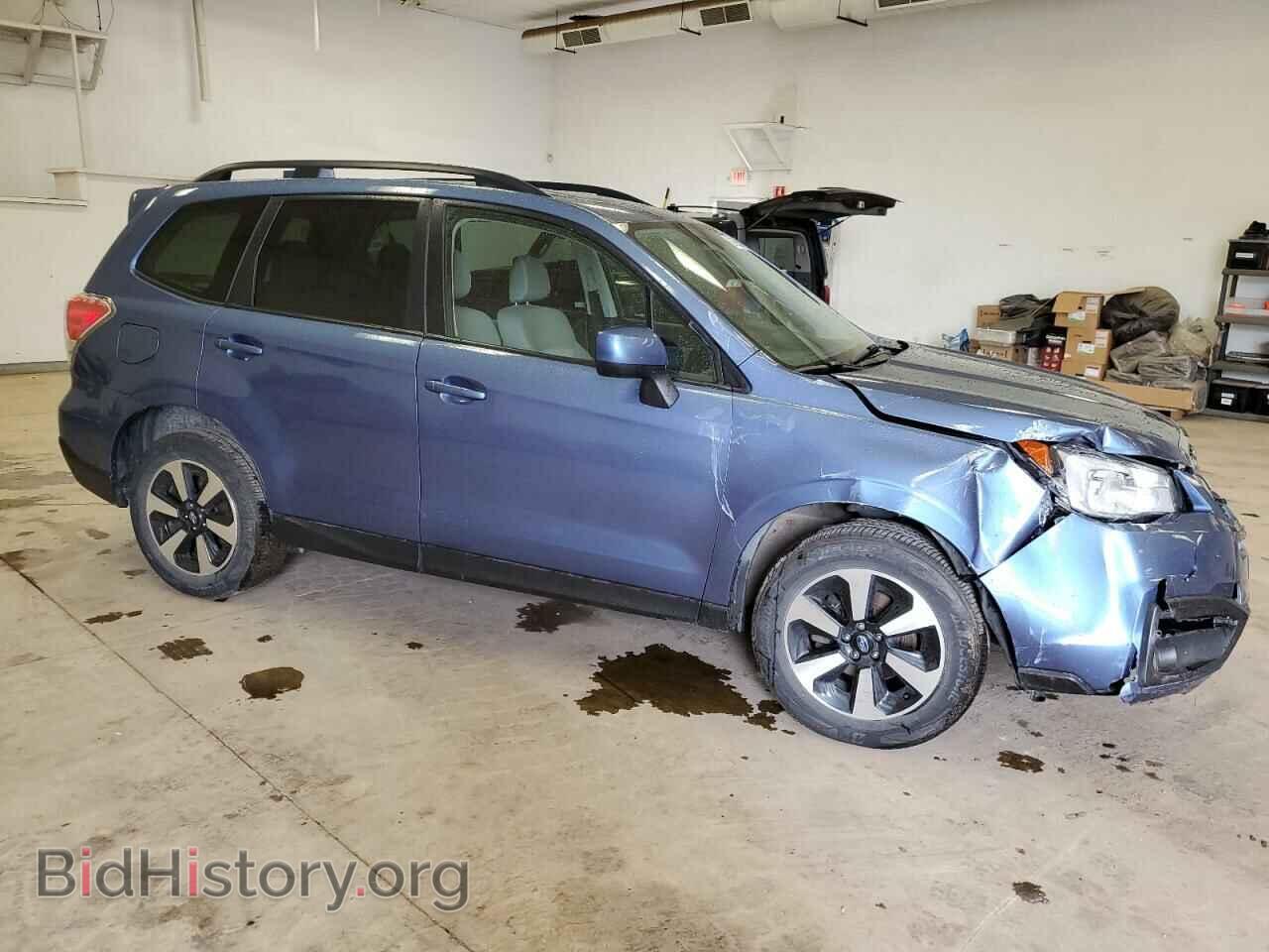 2017 SUBARU FORESTER - VIN: JF2SJAEC1HH568738 - Фото 4