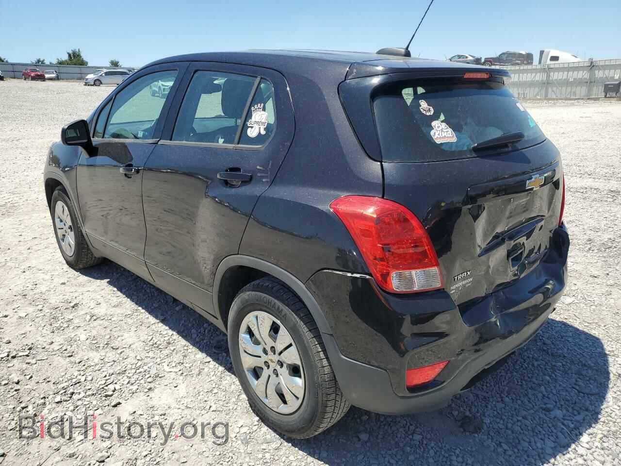 2017 CHEVROLET TRAX - VIN: 3GNCJKSB2HL223148 - Фото 2
