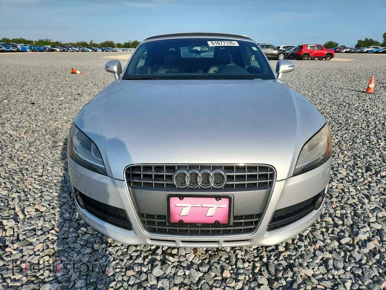 2008 AUDI TT - VIN: TRUMF38J581011179 - Фото 5