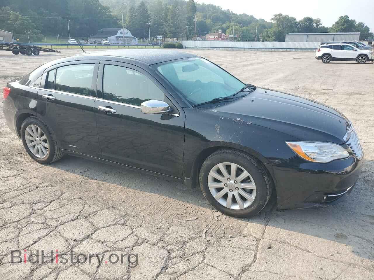 2013 CHRYSLER 200 - VIN: 1C3CCBCGXDN525931 - Photo 4