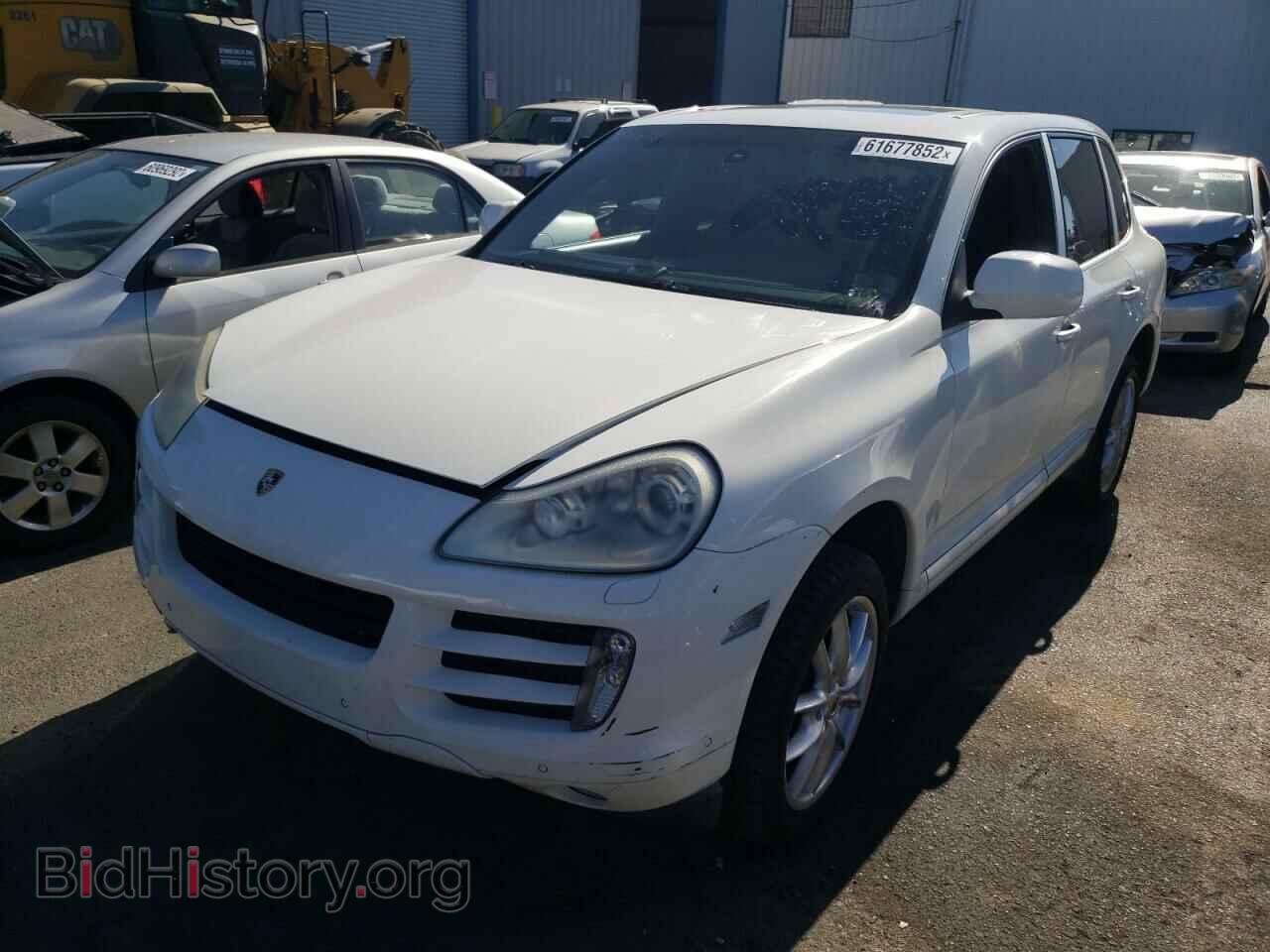 2010 PORSCHE CAYENNE - VIN: WP1AA2AP4ALA05032 - Фото 2