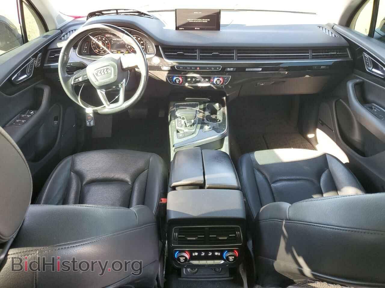 2017 AUDI Q7 - VIN: WA1VAAF72HD000206 - Фото 8