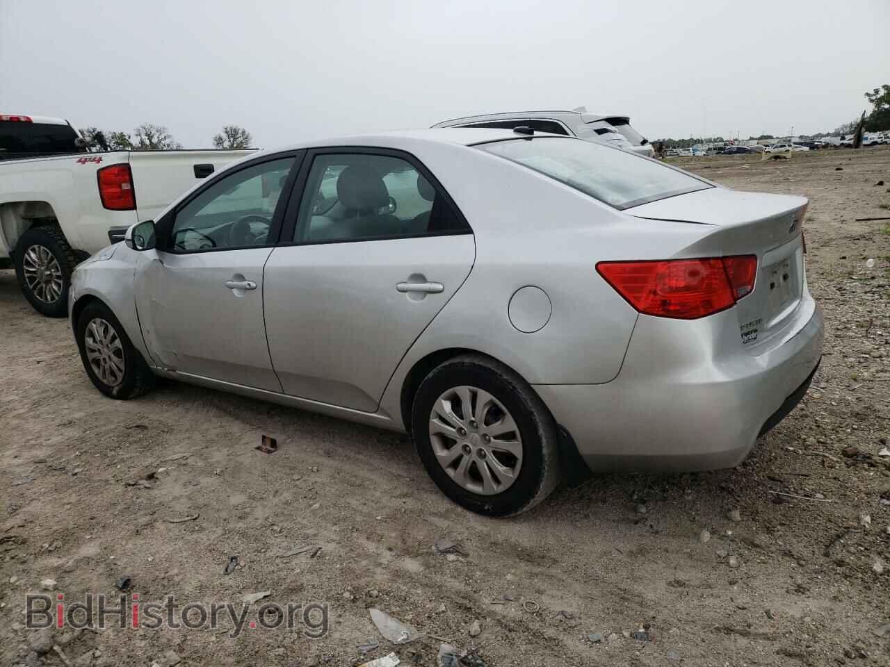 2011 KIA FORTE - VIN: KNAFU4A24B5449092 - Фото 2