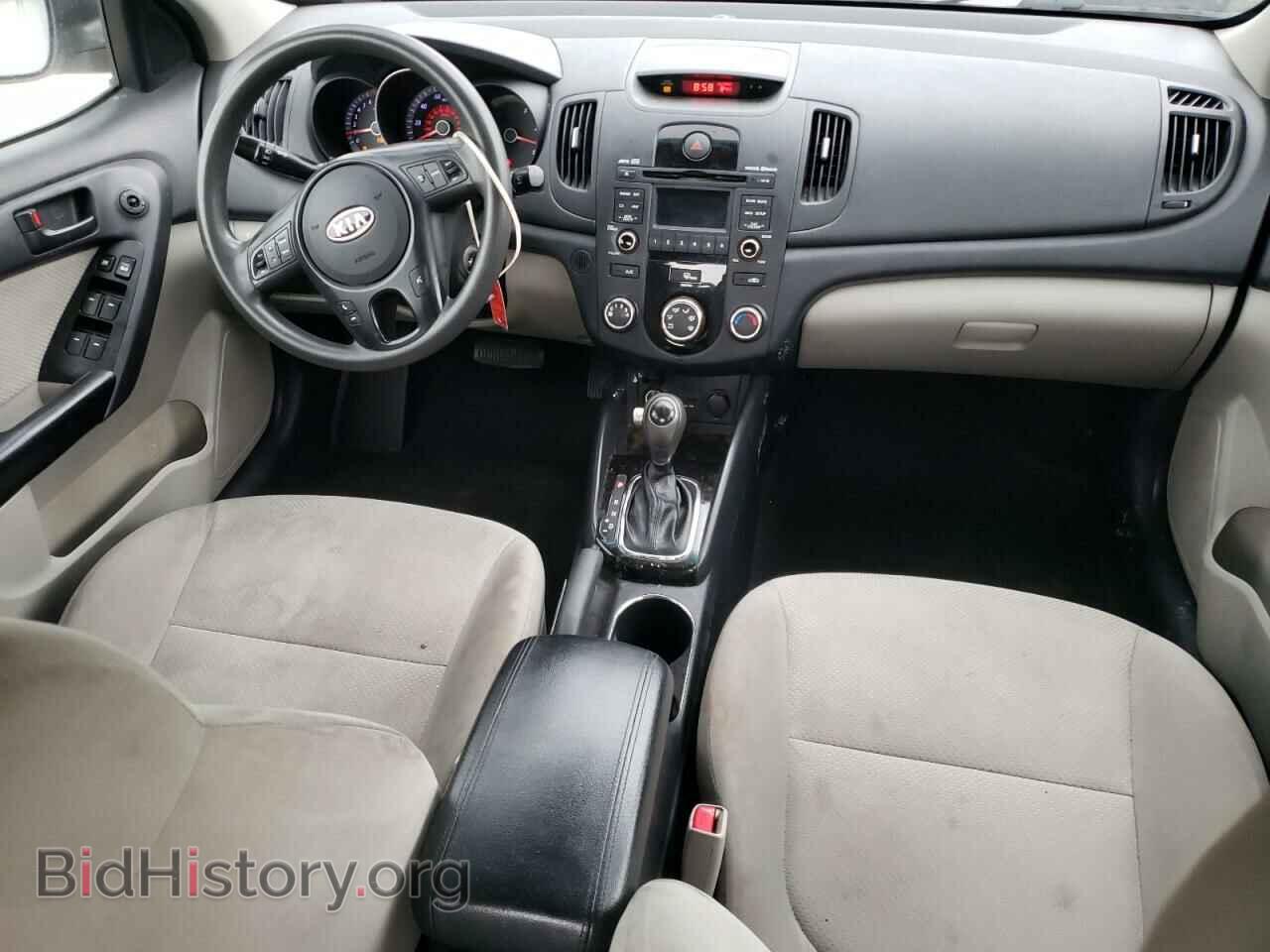 2011 KIA FORTE - VIN: KNAFU4A24B5449092 - Фото 8