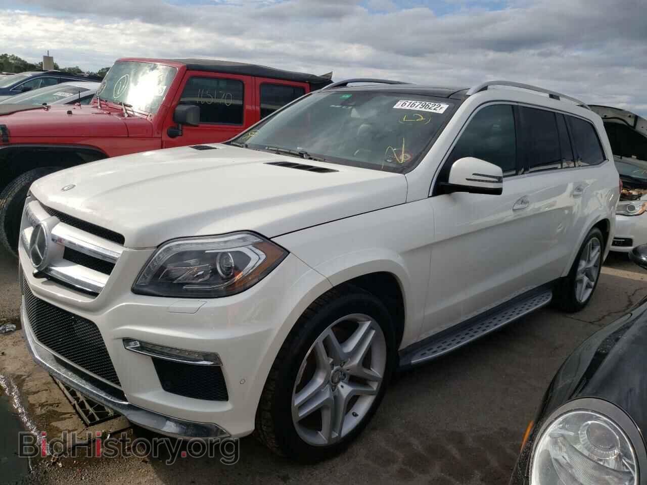 2015 MERCEDES-BENZ GL-CLASS - VIN: 4JGDF7DE2FA497243 - Фото 2