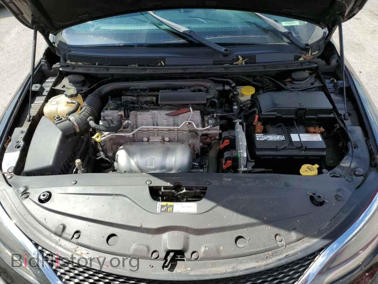 2015 CHRYSLER 200 - VIN: 1C3CCCAB1FN656262 - Фото 7