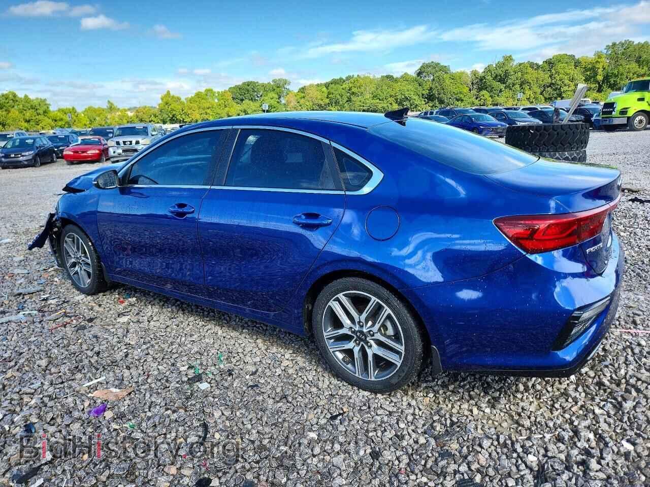 2020 KIA FORTE - VIN: 3KPF54AD2LE210535 - Photo 2