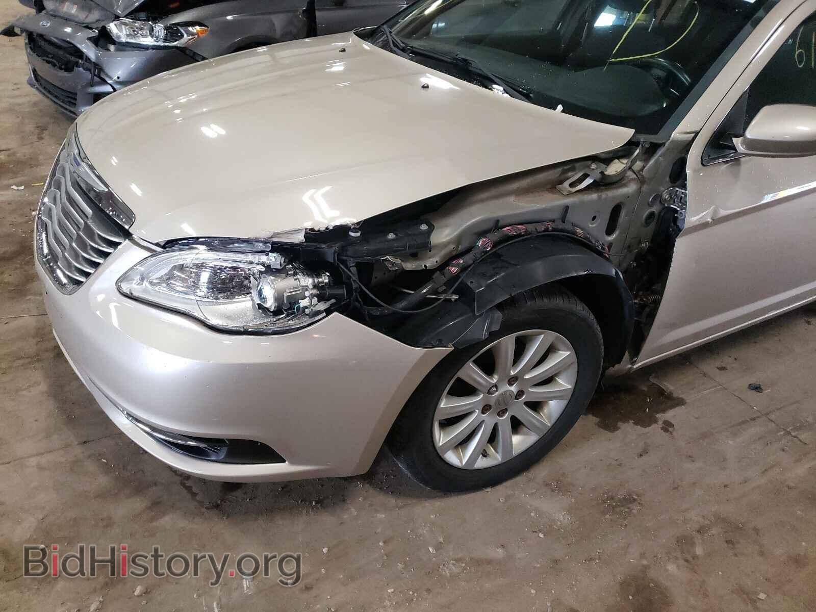 2013 CHRYSLER 200 - VIN: 1C3CCBBB1DN593783 - Фото 9