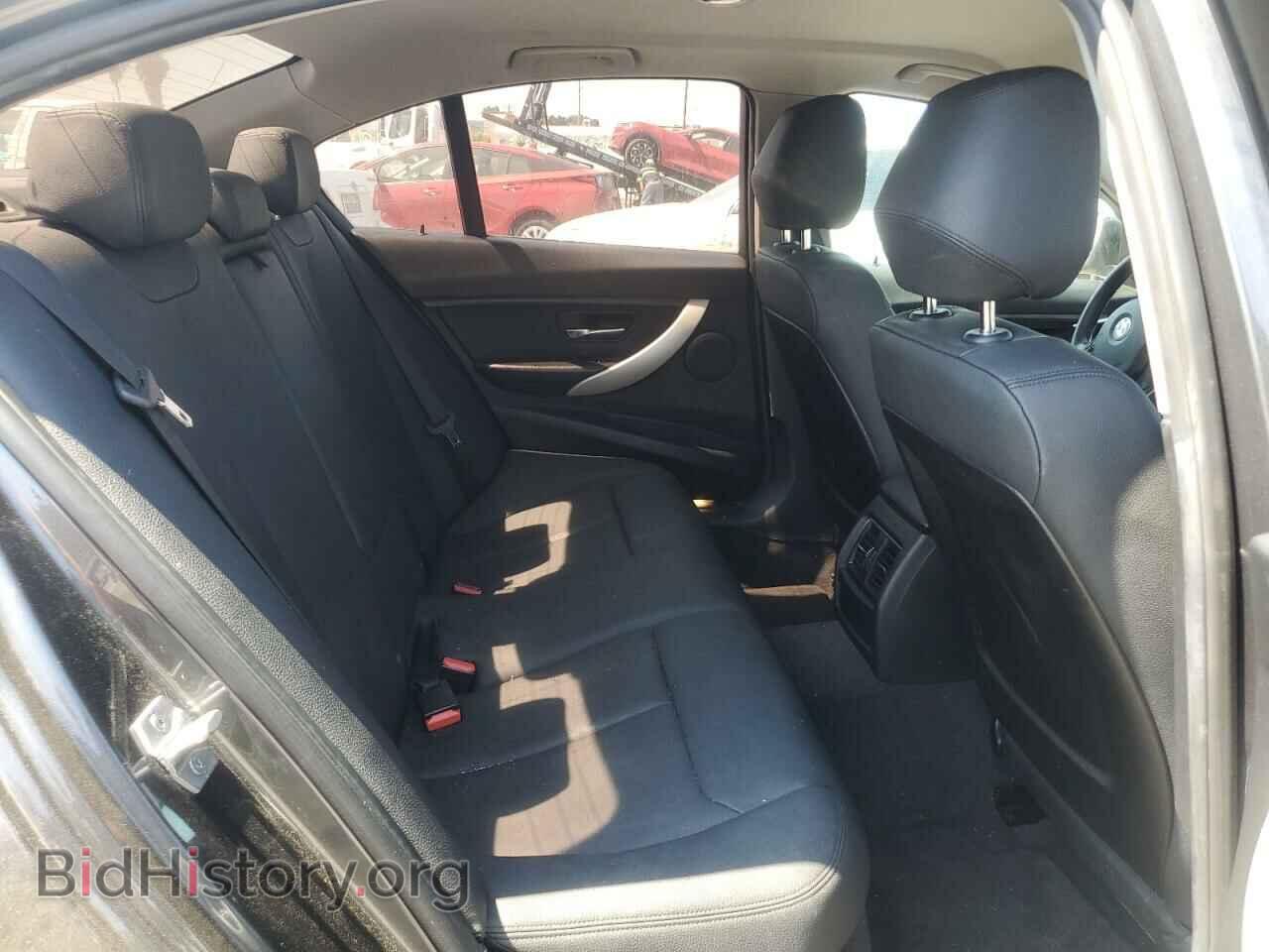 2018 BMW 3 SERIES - VIN: WBA8E1G53JNU89054 - Фото 10