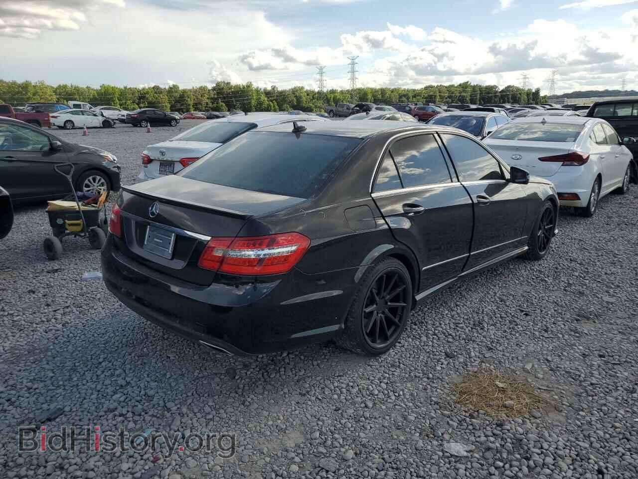 2011 MERCEDES-BENZ E-CLASS - VIN: WDDHF5GB9BA278324 - Фото 3