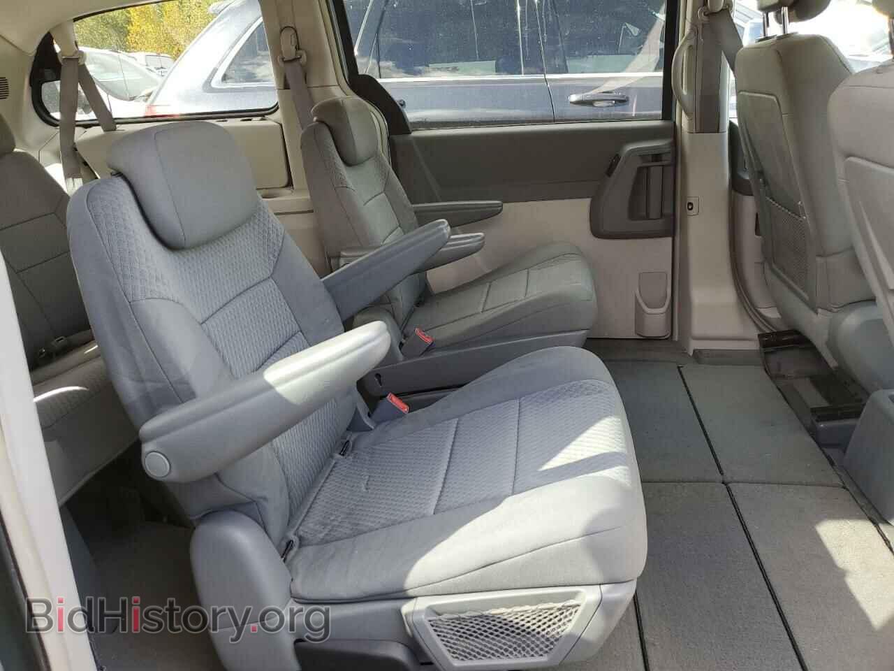 2010 CHRYSLER MINIVAN - VIN: 2A4RR5D19AR358082 - Фото 6