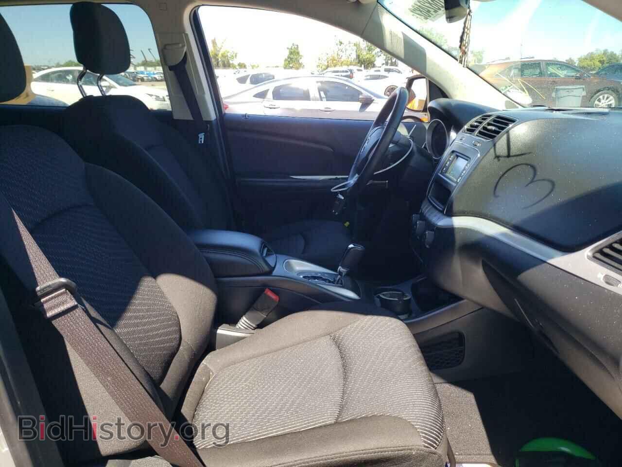 2019 DODGE JOURNEY - VIN: 3C4PDCBB6KT694301 - Фото 5