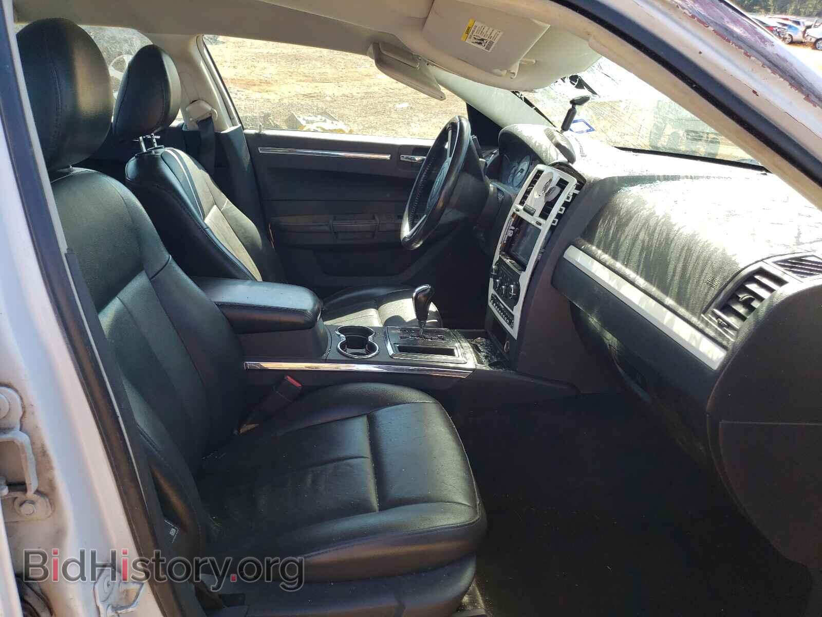 2010 CHRYSLER 300 - VIN: 2C3CA5CV8AH325513 - Фото 5