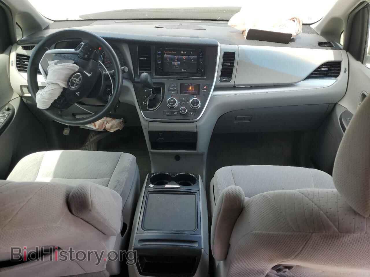 2017 TOYOTA All Models - VIN: 5TDKZ3DC4HS773261 - Фото 8