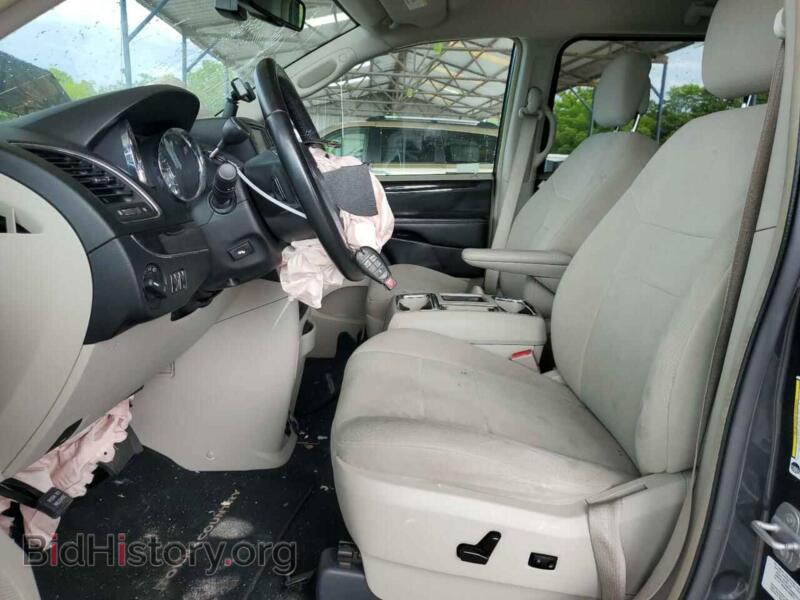 2011 Chrysler MINIVAN (VIN 2A4RR5DG6BR702067) — photo 7 of 13