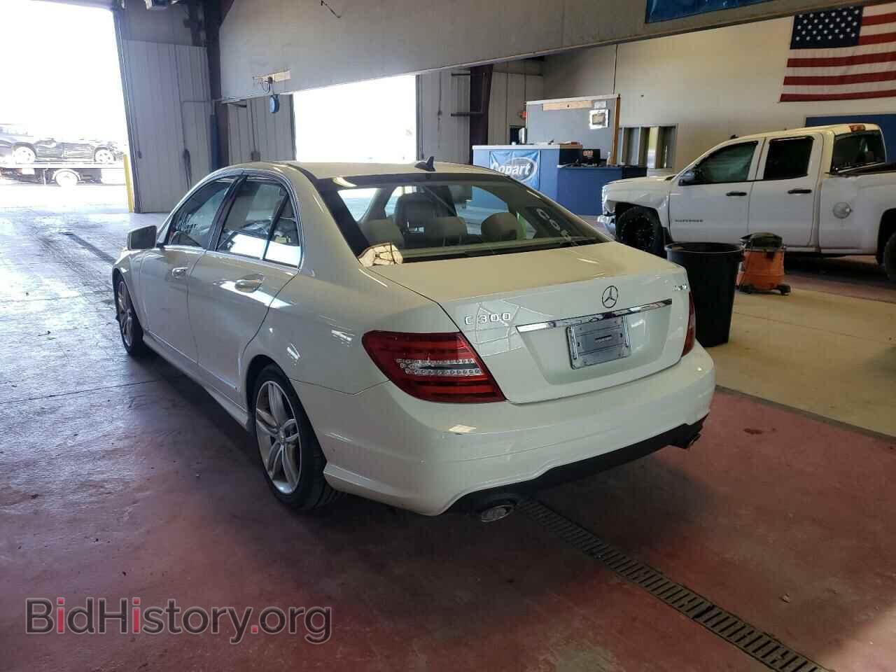 2012 MERCEDES-BENZ C-CLASS - VIN: WDDGF8BBXCR194732 - Фото 3
