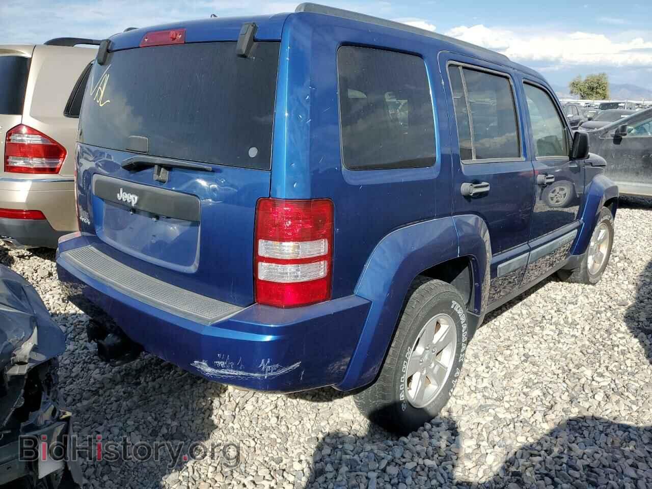 2009 JEEP LIBERTY - VIN: 1J8GN28K59W537953 - Фото 3