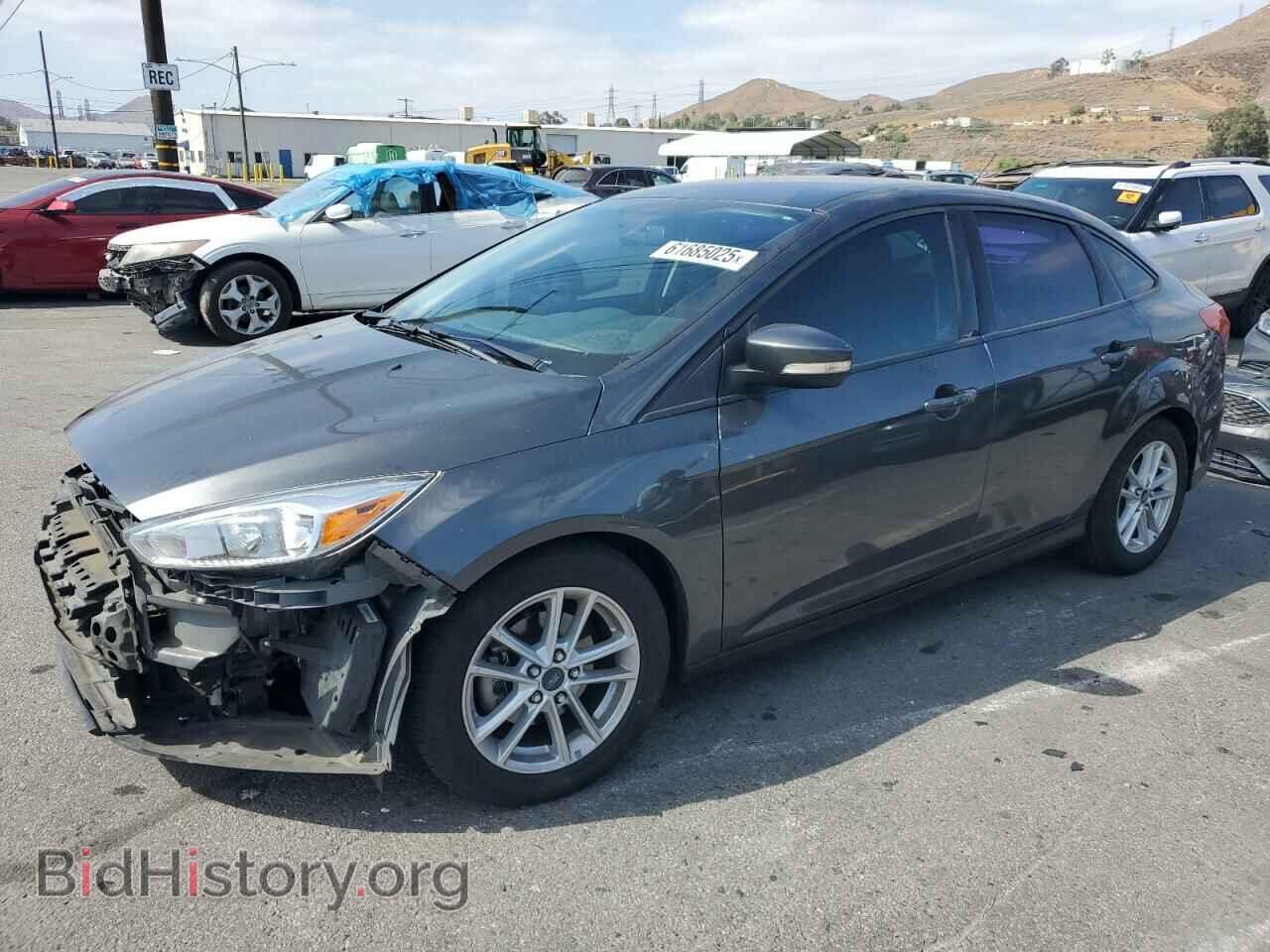 Photo 1FADP3F25HL300155 - FORD FOCUS 2017